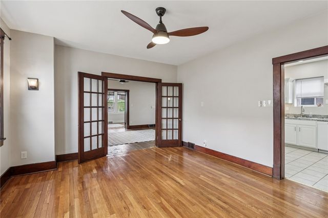 2011 Ridge Ave, Arnold, PA 15068