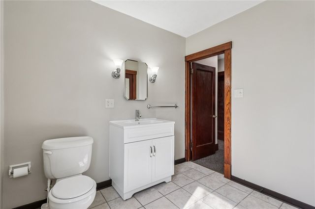 2011 Ridge Ave, Arnold, PA 15068