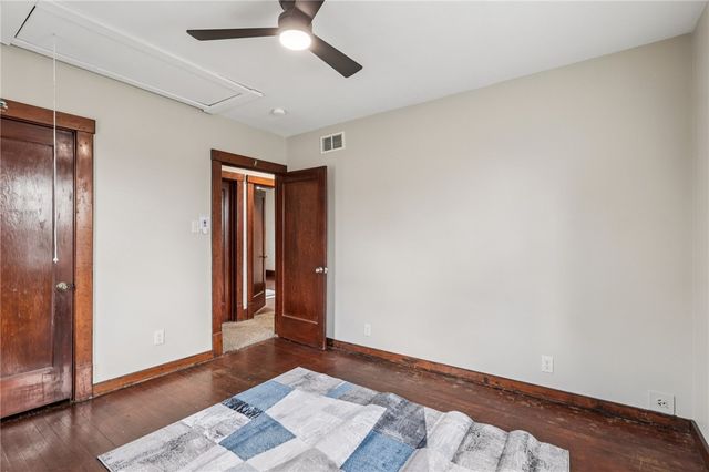2011 Ridge Ave, Arnold, PA 15068