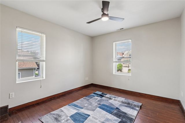 2011 Ridge Ave, Arnold, PA 15068