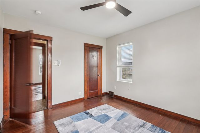 2011 Ridge Ave, Arnold, PA 15068