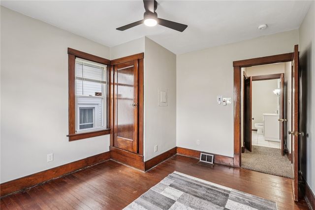 2011 Ridge Ave, Arnold, PA 15068