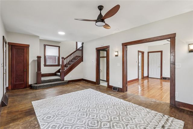 2011 Ridge Ave, Arnold, PA 15068