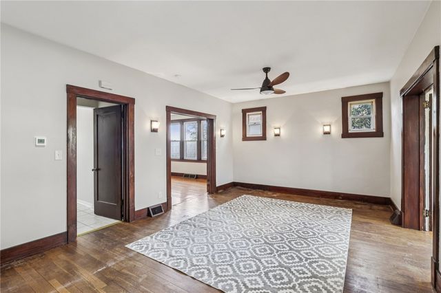 2011 Ridge Ave, Arnold, PA 15068