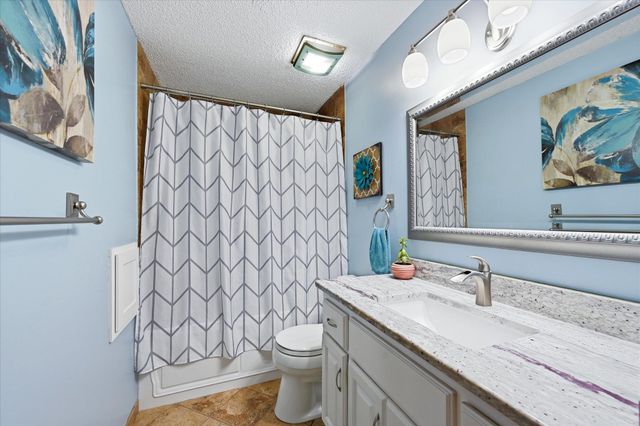 6747 Quantico Lane N, Maple Grove, MN 55311