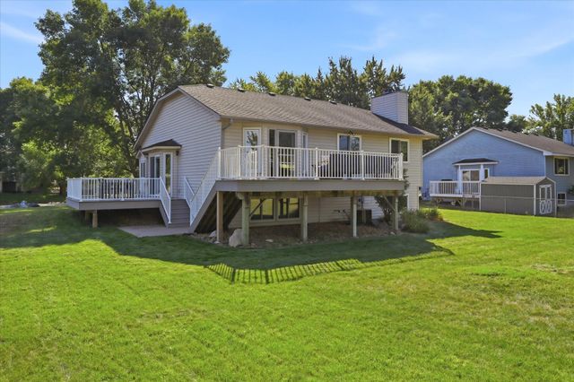 6747 Quantico Lane N, Maple Grove, MN 55311