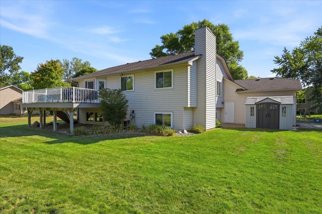 6747 Quantico Lane N, Maple Grove, MN 55311
