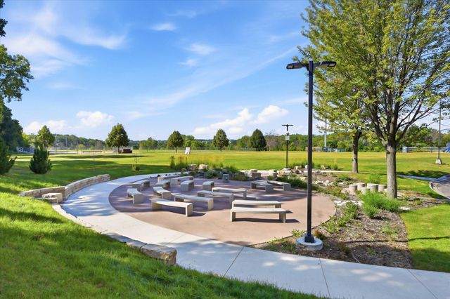 6747 Quantico Lane N, Maple Grove, MN 55311