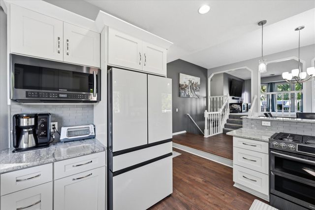 6747 Quantico Lane N, Maple Grove, MN 55311