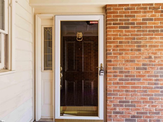 4 Parkins Place, Greenville, SC 29607