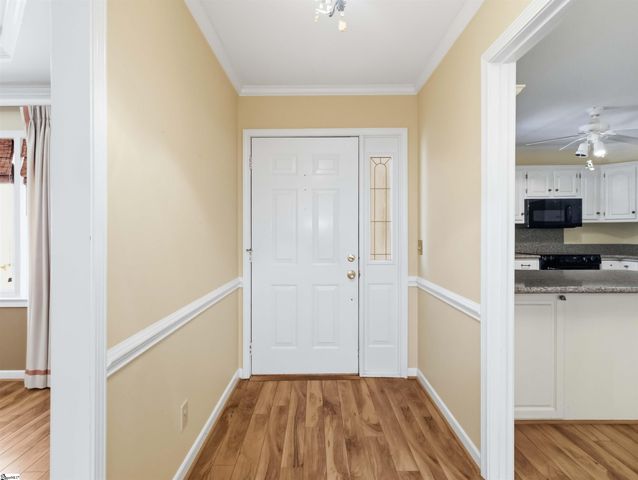 4 Parkins Place, Greenville, SC 29607
