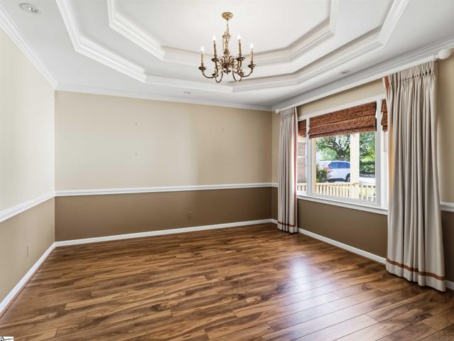 4 Parkins Place, Greenville, SC 29607