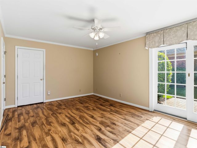 4 Parkins Place, Greenville, SC 29607