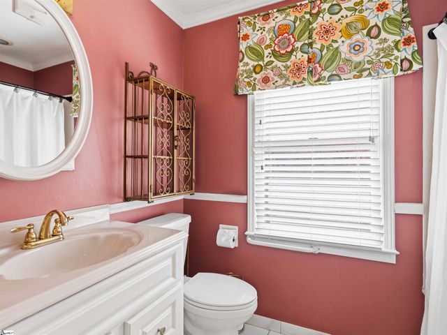4 Parkins Place, Greenville, SC 29607
