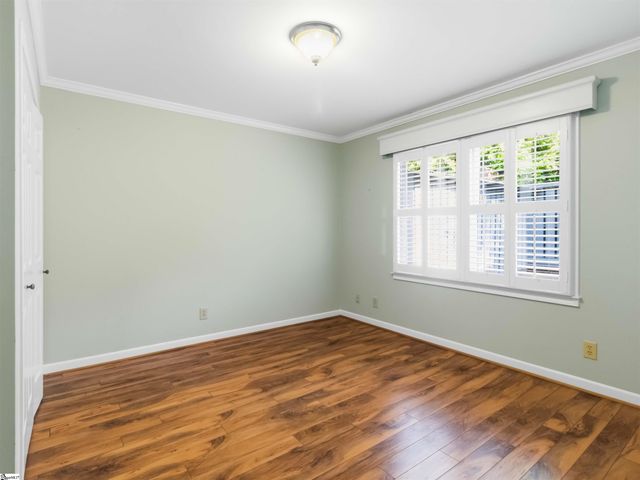 4 Parkins Place, Greenville, SC 29607