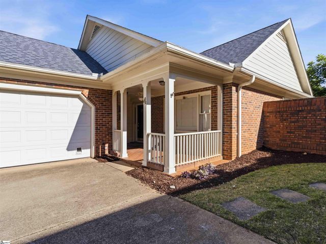 4 Parkins Place, Greenville, SC 29607