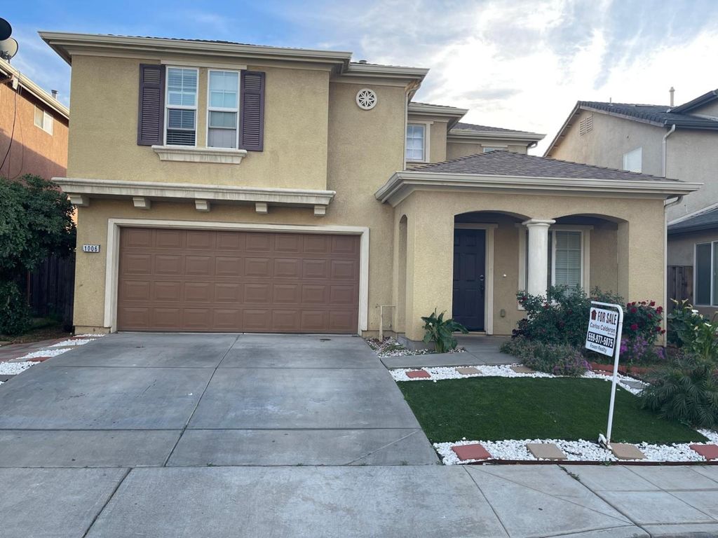 1006 Papaya Street, Madera, CA 93638