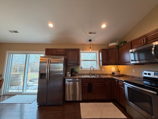 5884 Sullivan Drive NW, Bemidji, MN 56601