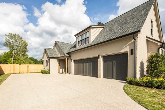 3226 CADDIS LN, Germantown, TN 38138