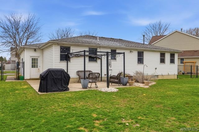 309 Oakdale Drive, North Tonawanda, NY 14120