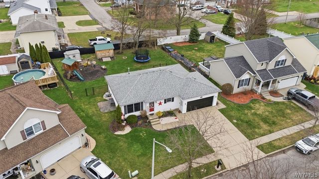 309 Oakdale Drive, North Tonawanda, NY 14120