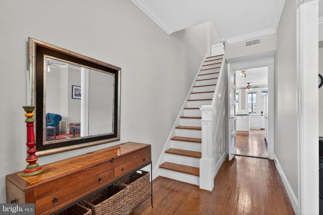 527 SHEPHERD ST NW, Washington, DC 20011