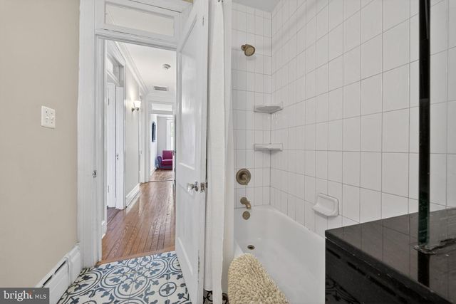 527 SHEPHERD ST NW, Washington, DC 20011