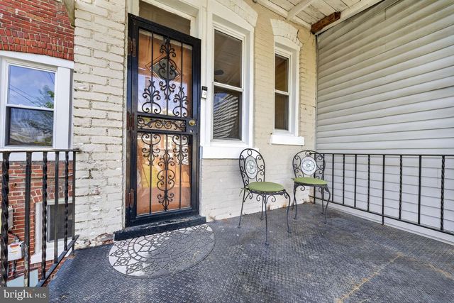 527 SHEPHERD ST NW, Washington, DC 20011