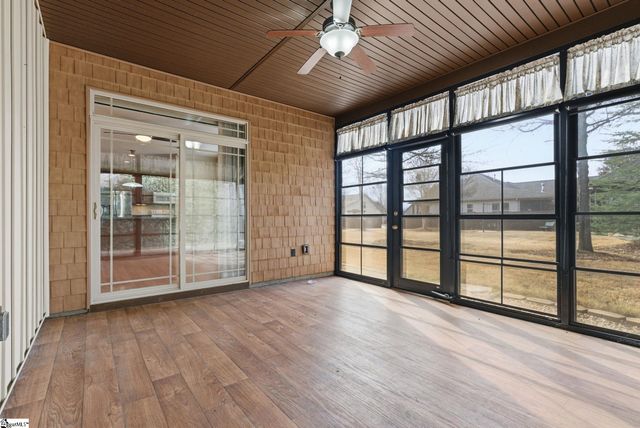 32 Dolerite Drive, Taylors, SC 29687