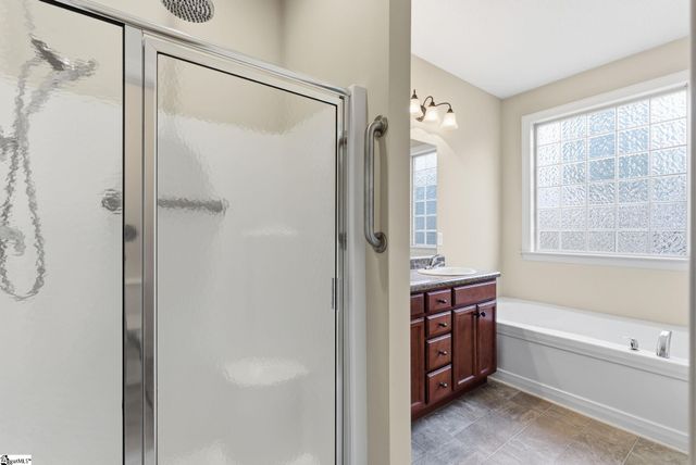 32 Dolerite Drive, Taylors, SC 29687