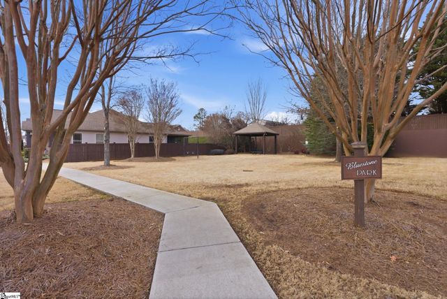 32 Dolerite Drive, Taylors, SC 29687