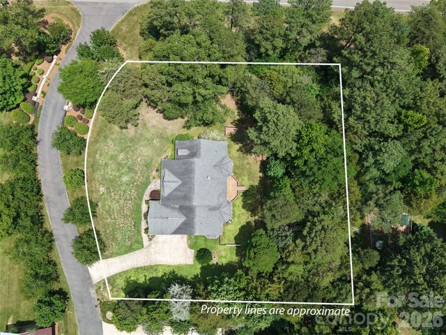 8611 Kerns Meadow Lane 1, Huntersville, NC 28078