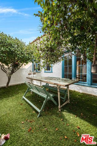 745 N Brighton Street, Burbank, CA 91506