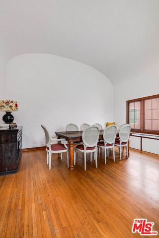 745 N Brighton Street, Burbank, CA 91506