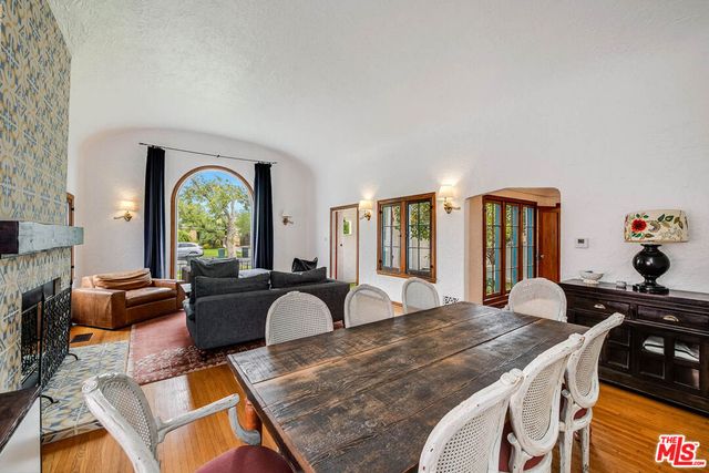 745 N Brighton Street, Burbank, CA 91506