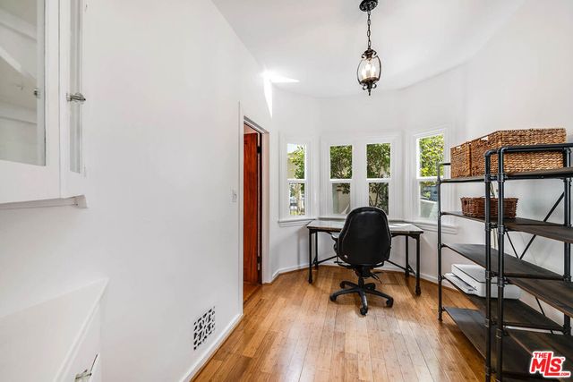 745 N Brighton Street, Burbank, CA 91506