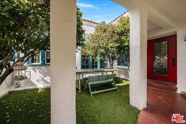745 N Brighton Street, Burbank, CA 91506