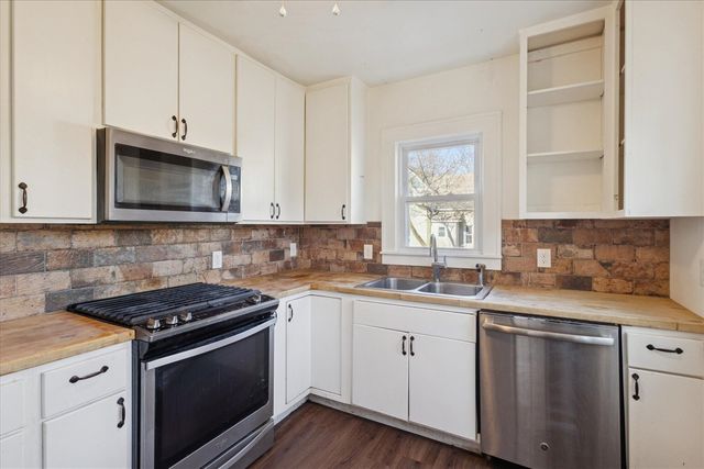 2303 Portage Street, Kalamazoo, MI 49001