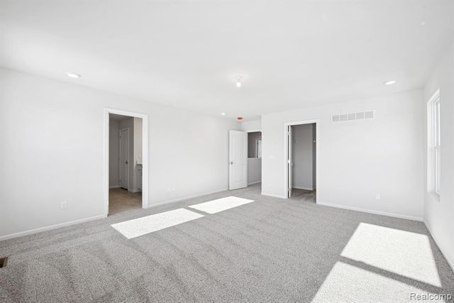 27139 Silo Drive, Saline, MI 48176