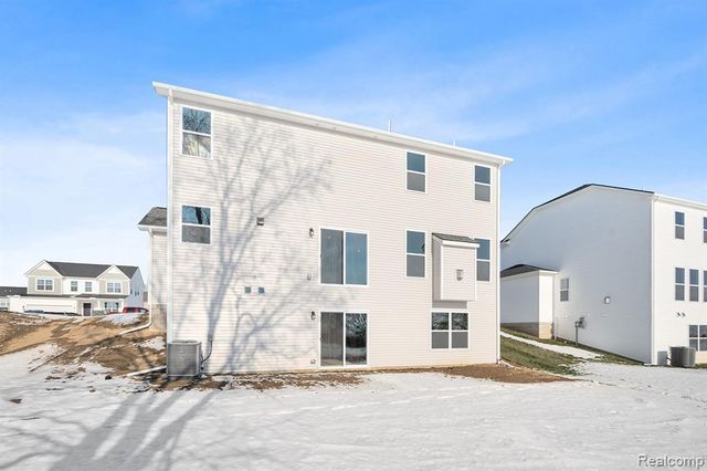 27139 Silo Drive, Saline, MI 48176