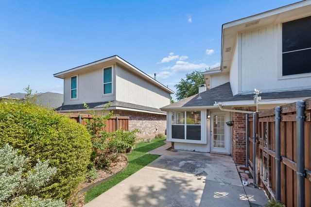 537 Raintree Circle, Coppell, TX 75019
