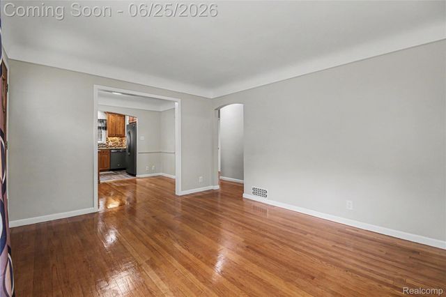 4427 Groveland Avenue, Royal Oak, MI 48073