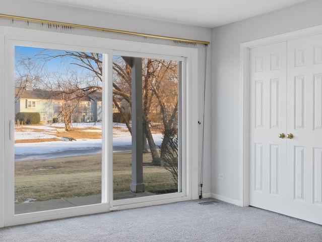 523 Bridle Trail, Wheeling, IL 60090