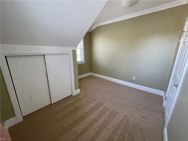 223 E Lorengo AVE, Norfolk, VA 23503