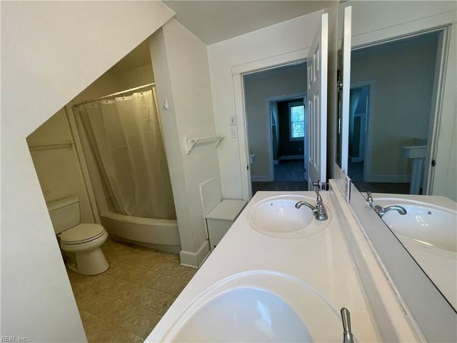 223 E Lorengo AVE, Norfolk, VA 23503