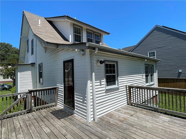 223 E Lorengo AVE, Norfolk, VA 23503