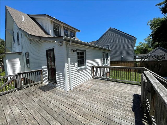 223 E Lorengo AVE, Norfolk, VA 23503