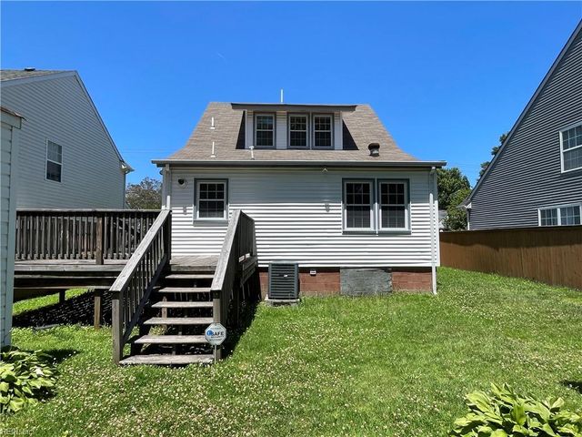 223 E Lorengo AVE, Norfolk, VA 23503