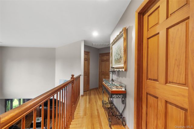 27 Margaret Road, Monroe, NY 10950
