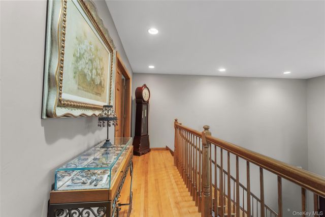 27 Margaret Road, Monroe, NY 10950